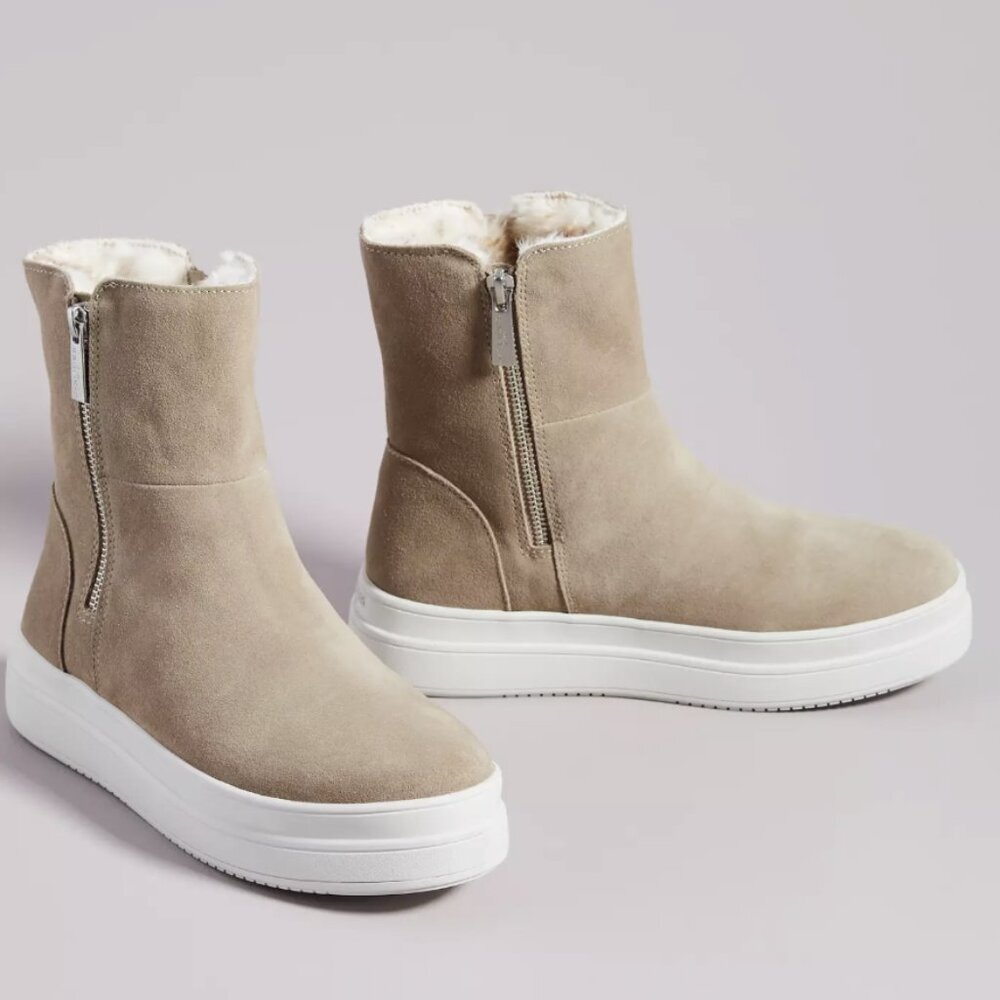J/Slides Platform Sneaker Boots Size 6.5